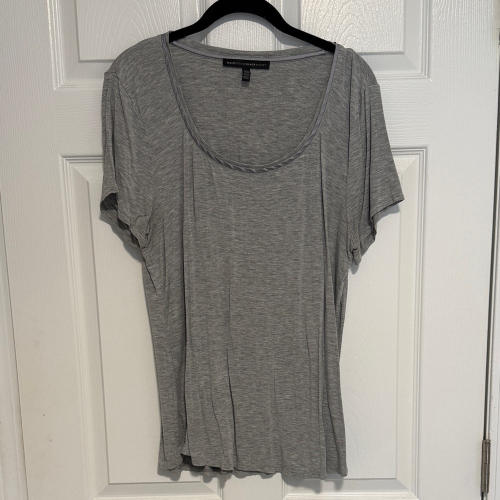 White House Black Market Heather Gray Scoop Neck Short Sleeve Tee